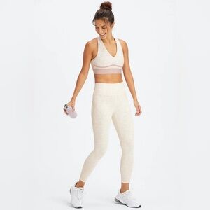 Fabletics PowerHold Highwaisted Workout Set - Leggings and Sports Bra